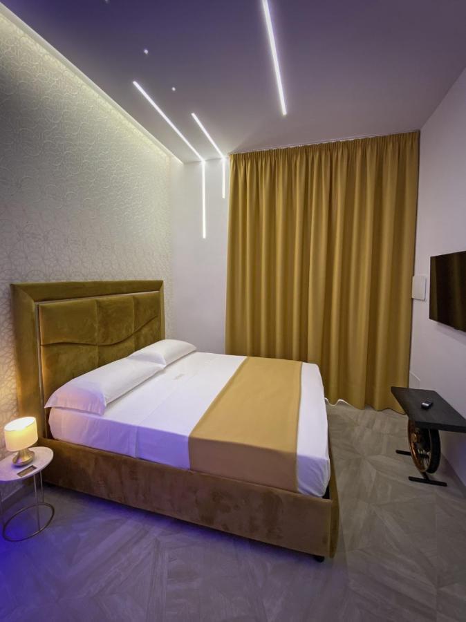 Twin Towers Naples Luxury Bed & Breakfast Exterior foto