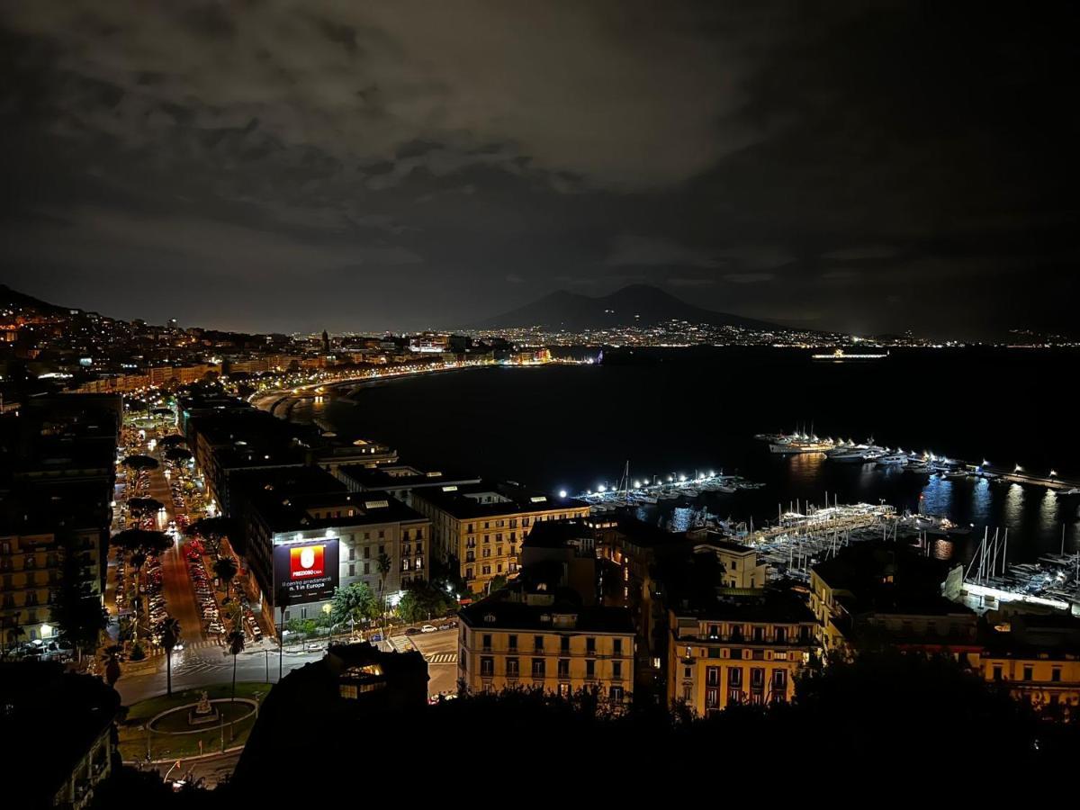 Twin Towers Naples Luxury Bed & Breakfast Exterior foto