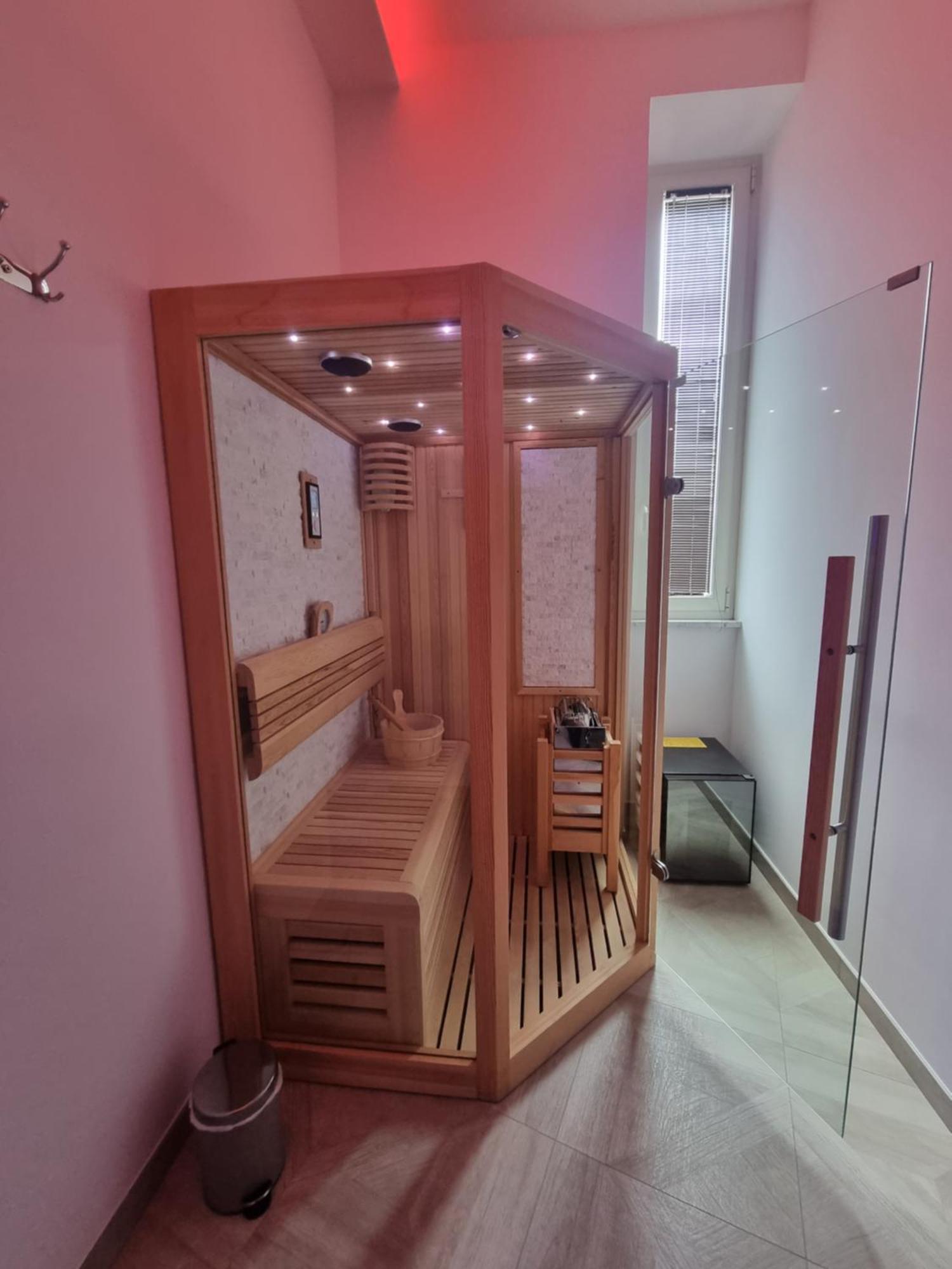 Twin Towers Naples Luxury Bed & Breakfast Exterior foto